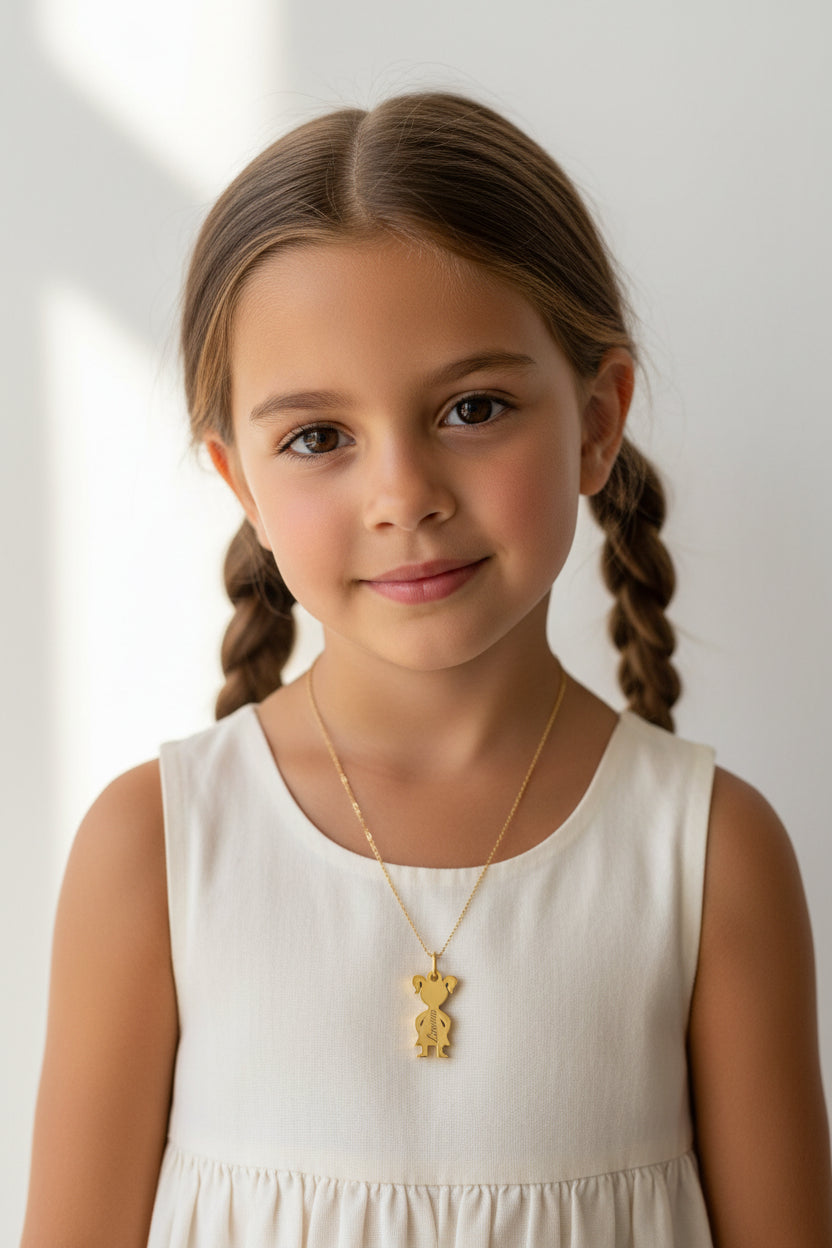 Pendentif enfant fille breloque acier doré à personnaliser