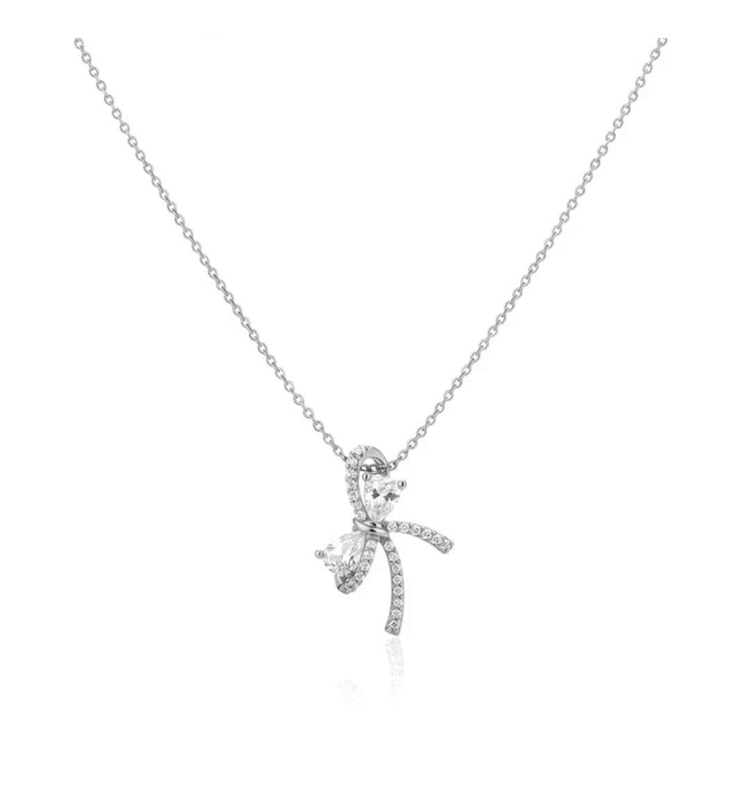 Collier femme acier inoxydable pendentif nœud argenté