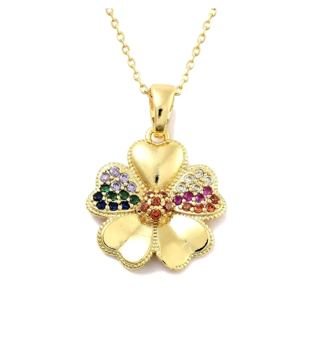 Collier femme pendentif fleur zirconiums couleurs sertis doré à l'or fin