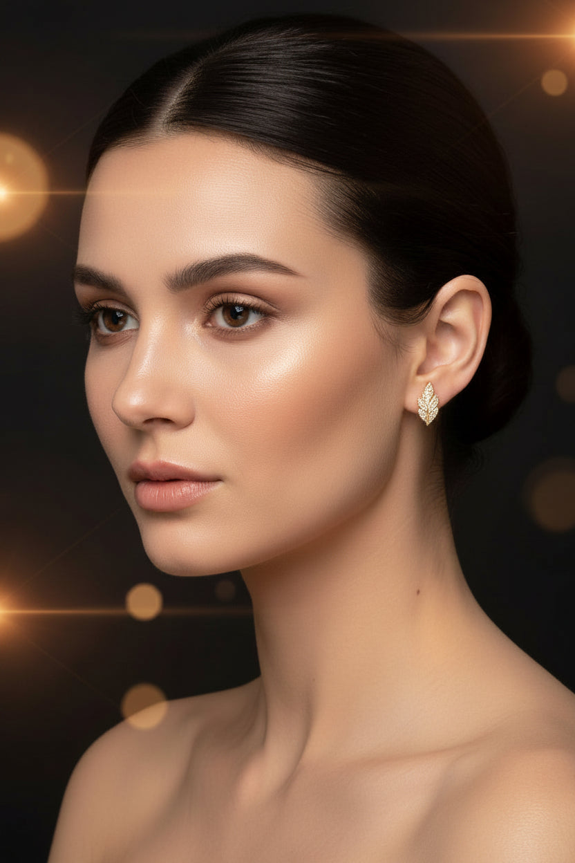 Boucles d'oreilles femme feuilles avec zirconiums sertis