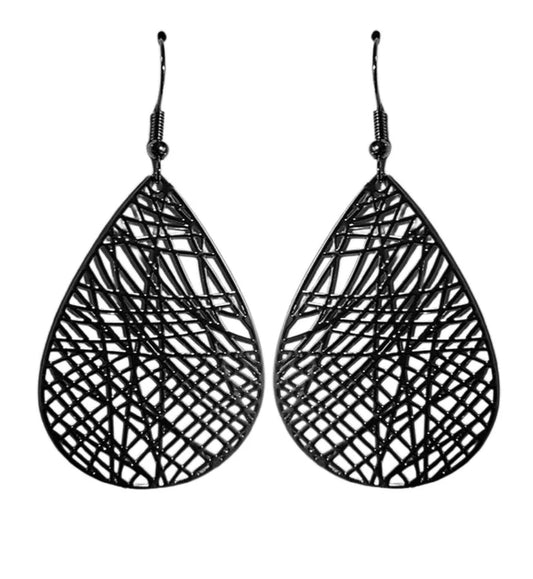 Boucles d'oreilles fantaisie filigrane goutte noir