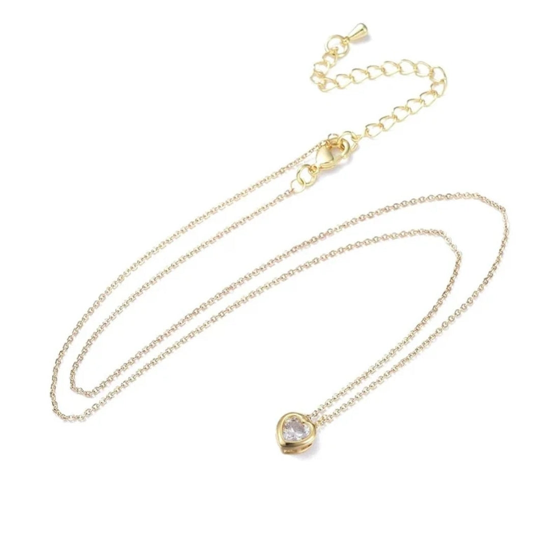 Collier femme doré avec pendentif cœur zirconiums blanc