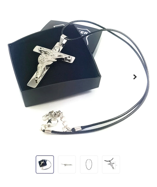 Collier croix guitare JOHNNY HALLYDAY en acier 316 - Couleur argenté avec cordon cuir et écrin
