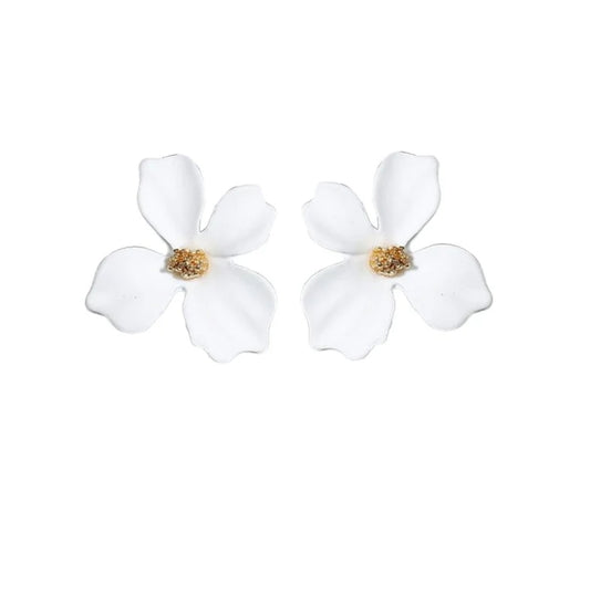 Boucles d'oreilles fantaisie fleur blanche