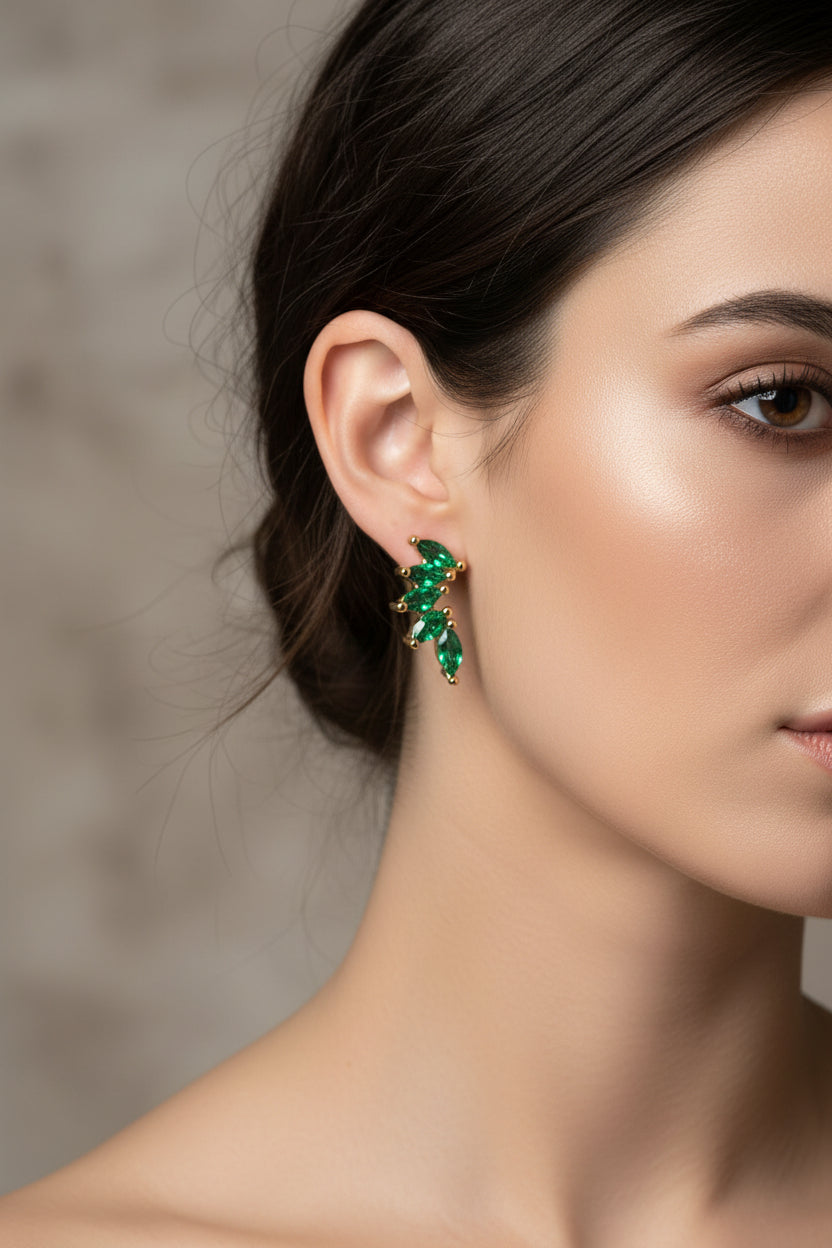 Boucles d'oreilles femme feuille oxydes vertes dorées à l'or fin